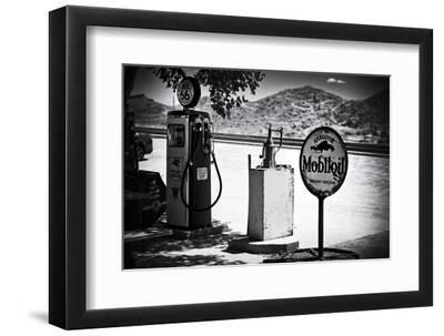 Route 66 - Gas Station - Arizona - United States - Black Framed Art Print Wall Art, 12x8 Route 66 - Gas Station - Arizona - United States - Black Framed Art Print Wall Art, 12x8
